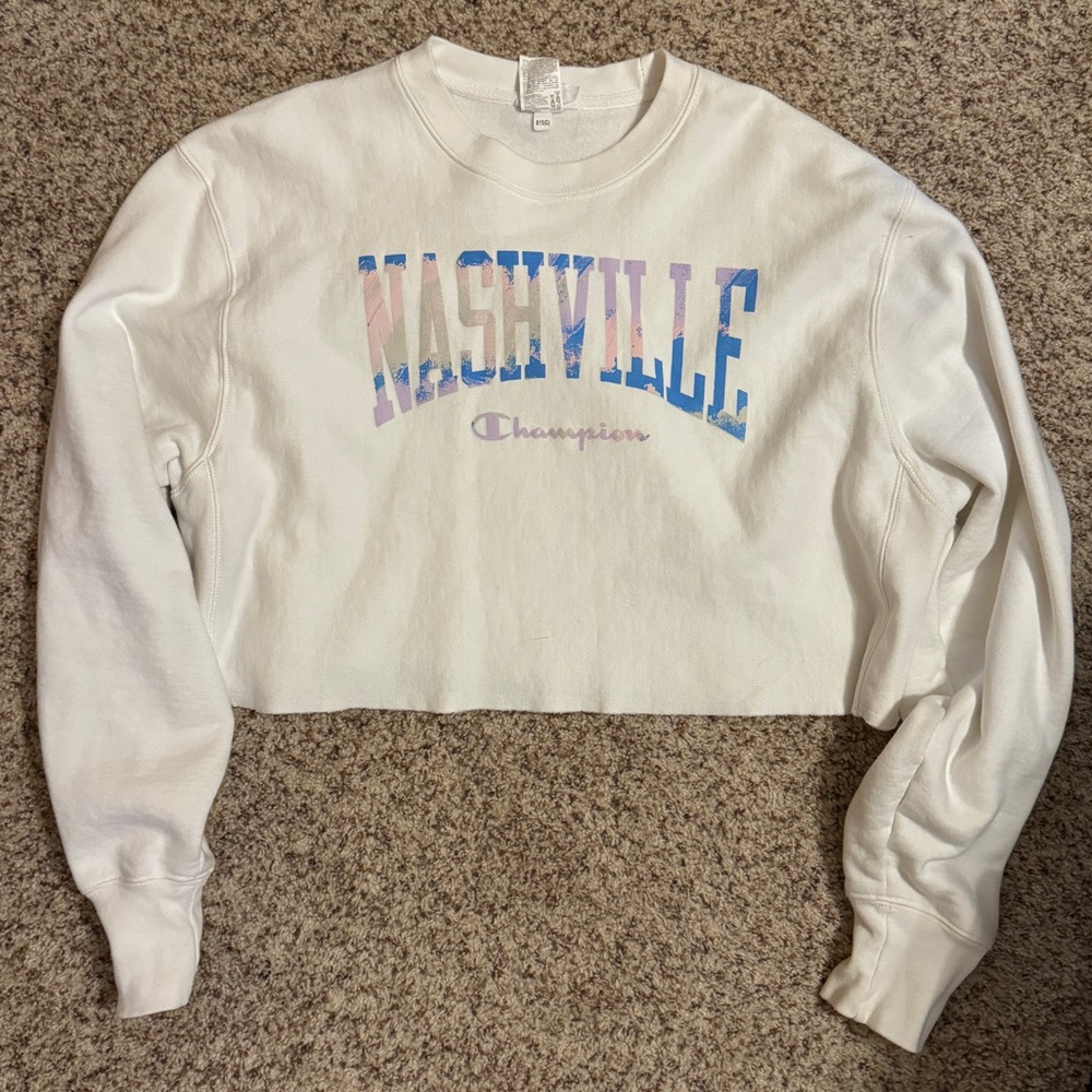 Nashville Champion Cropped Sweatshirt - like new- worn once